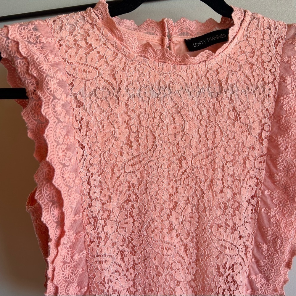 LOFTY MANNER Lace Sleeveless Top Size XS - Picture 2 of 9